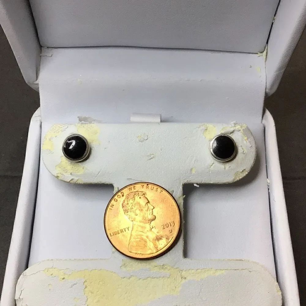 Earrings vintage onyx and sterling silver studs